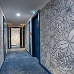 Urban & - Bw Signature Collection 3* 엑스레뱅