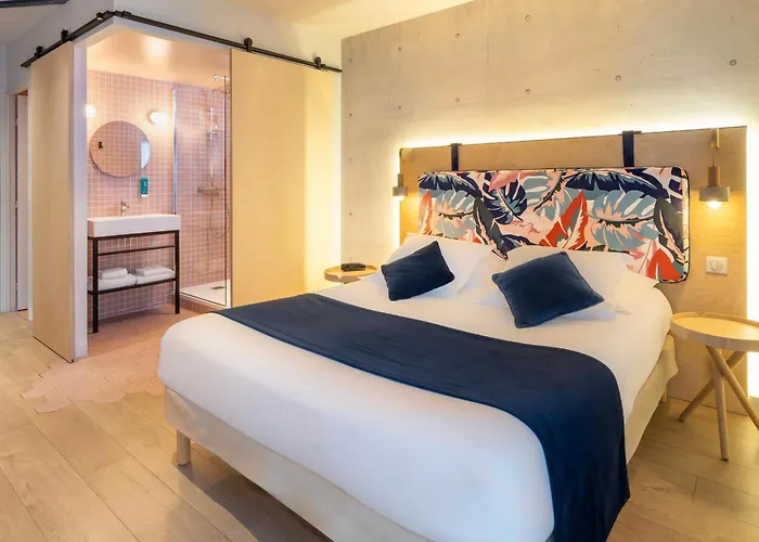 Urban & - Bw Signature Collection 3*