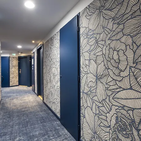 Hotel Urban & - Bw Signature Collection