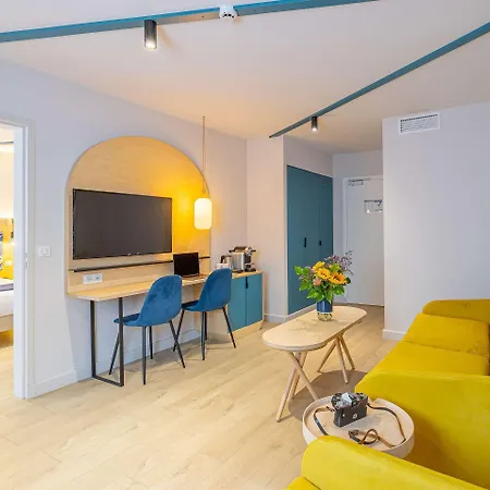 Szálloda Urban & - Bw Signature Collection