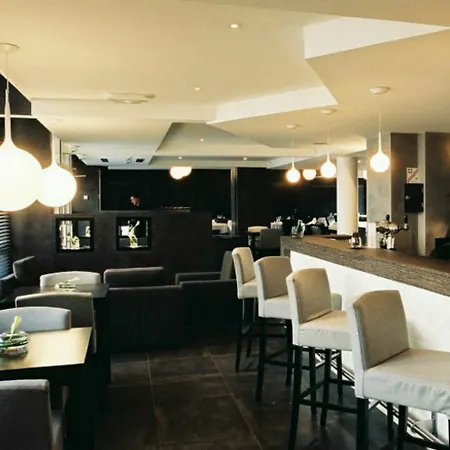 Urban & - Bw Signature Collection Hotel Aix-les-Bains