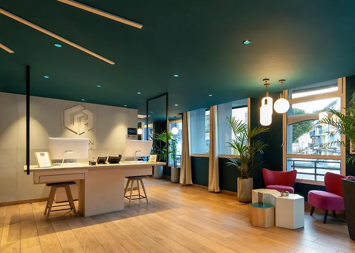 Urban & - Bw Signature Collection Hotel Aix-les-Bains